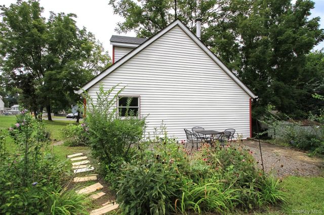 105 White Street, Newburgh, NY 12550