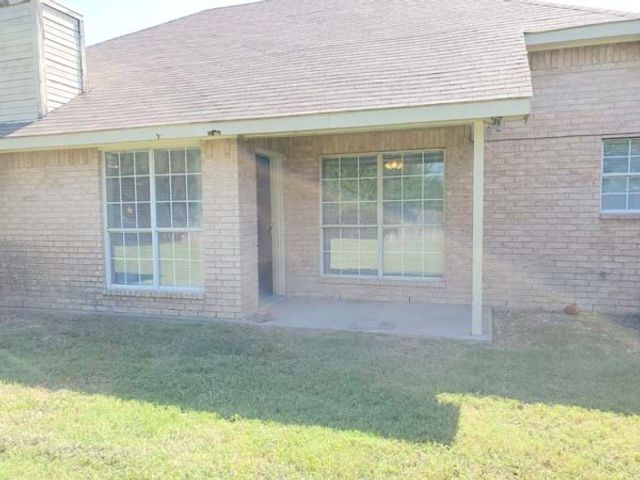 516 Bluebird Lane, Red Oak, TX 75154