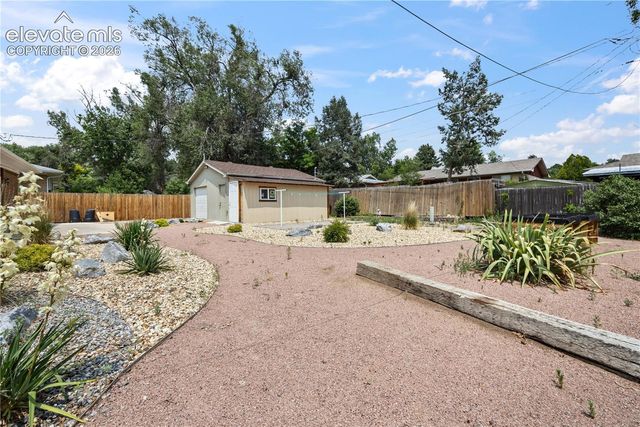 41 Landoe Lane, Colorado Springs, CO 80911