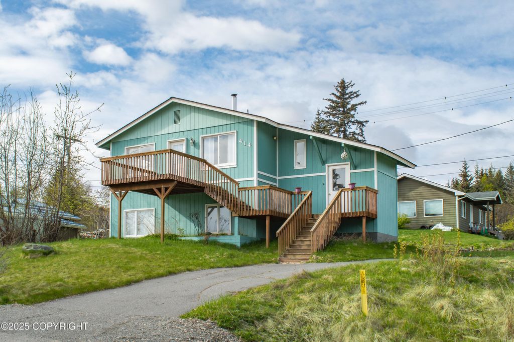 414 Bonanza Avenue, Homer, AK 99603