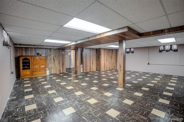 8132 Balfour Avenue, Allen Park, MI 48101