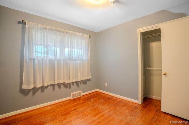 8132 Balfour Avenue, Allen Park, MI 48101