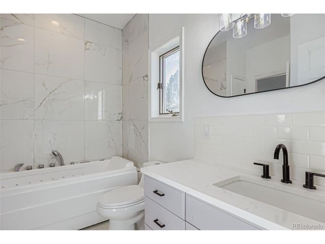 8377 Burning Tree Dr, Franktown, CO 80116