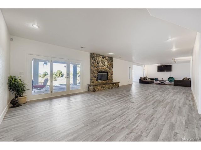 8377 Burning Tree Dr, Franktown, CO 80116