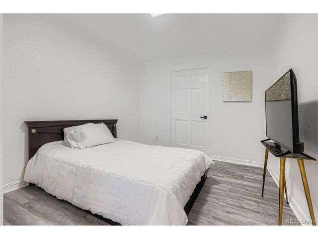 8377 Burning Tree Dr, Franktown, CO 80116