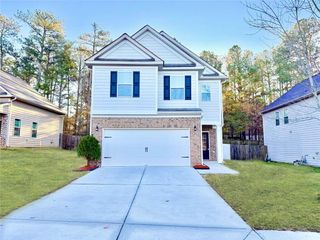 5753 Barrington Run, Union City, GA 30291