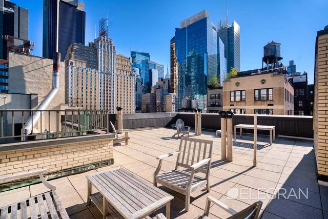 325 W 45th St Apt 1020, New York City, NY 10036