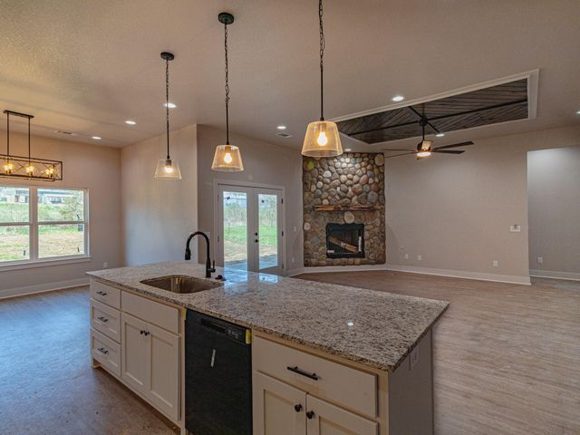 72 Lob Lob Lane, Pineville, MO 64856