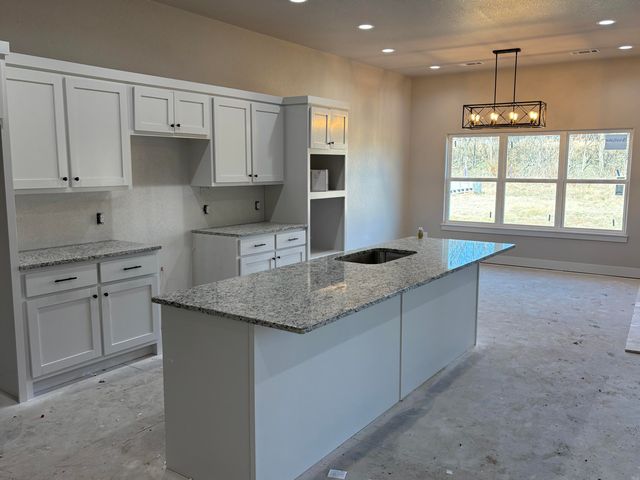 72 Lob Lob Lane, Pineville, MO 64856