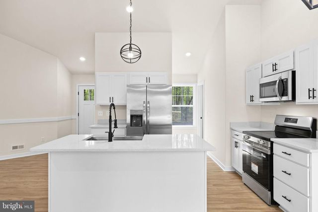 17 LILLY WAY, Colonial Beach, VA 22443