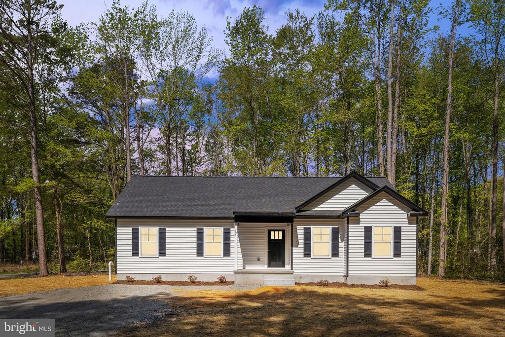 17 LILLY WAY, Colonial Beach, VA 22443
