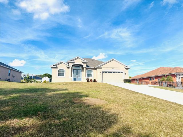 809 LAKE MARIE DRIVE, Dundee, FL 33838