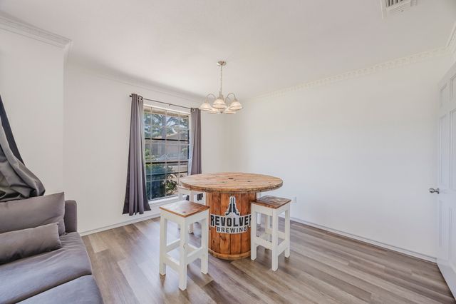 4612 Applewood Road, Fort Worth, TX 76133