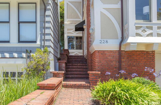 228 32nd Avenue, San Francisco, CA 94121