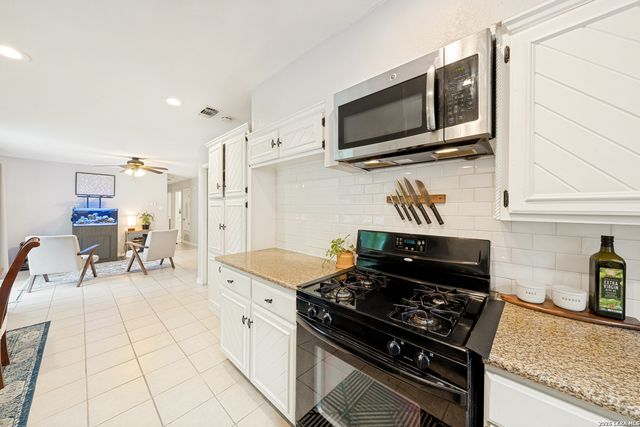 515 Grabo, San Antonio, TX 78216