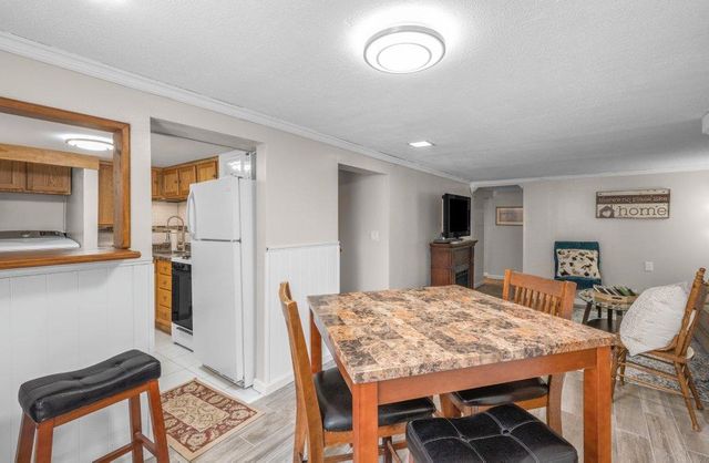 3632 Roosevelt Street NE, Saint Anthony, MN 55418
