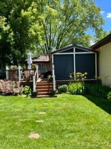 3632 Roosevelt Street NE, Saint Anthony, MN 55418