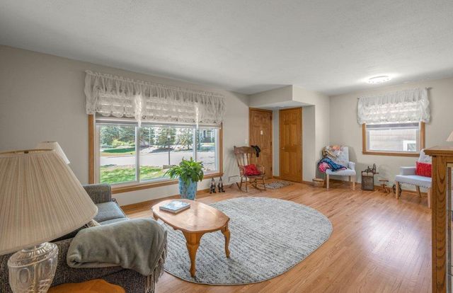 3632 Roosevelt Street NE, Saint Anthony, MN 55418