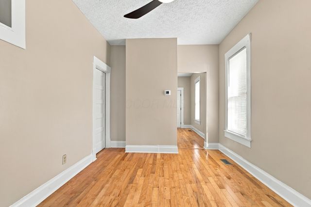 353 E Morrill Avenue, Columbus, OH 43207