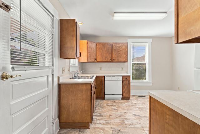 353 E Morrill Avenue, Columbus, OH 43207