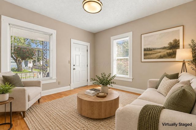 353 E Morrill Avenue, Columbus, OH 43207