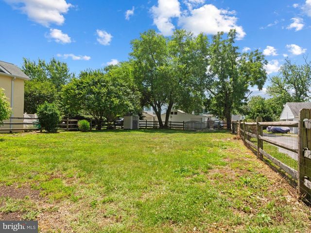 2 HIGHLAND AVE, Annapolis, MD 21403