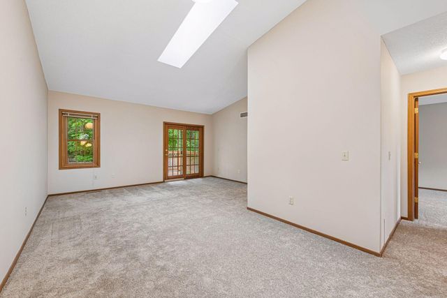 7325 Bren Lane, Eden Prairie, MN 55346
