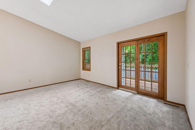 7325 Bren Lane, Eden Prairie, MN 55346