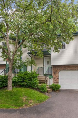 7325 Bren Lane, Eden Prairie, MN 55346