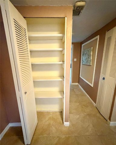 7520 Hornwood Drive 1204, Houston, TX 77036