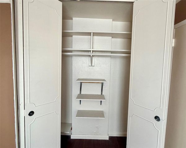 7520 Hornwood Drive 1204, Houston, TX 77036