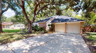 1116 N Bristol Court, League City, TX 77573