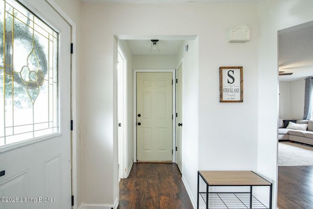 107 Concord Ct, Elizabethtown, KY 42701