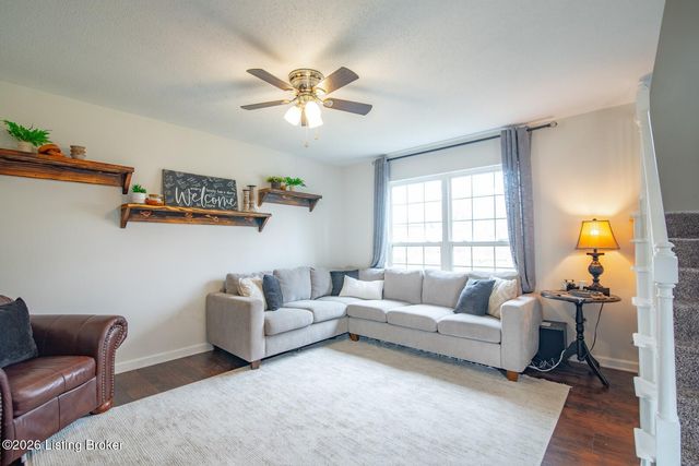 107 Concord Ct, Elizabethtown, KY 42701