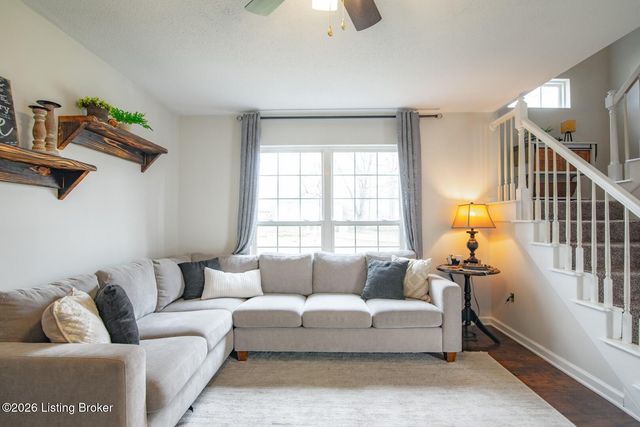 107 Concord Ct, Elizabethtown, KY 42701