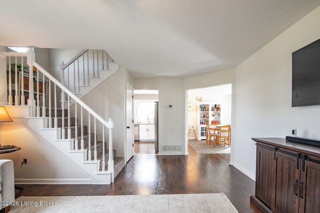 107 Concord Ct, Elizabethtown, KY 42701