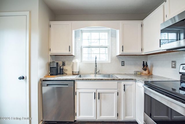 107 Concord Ct, Elizabethtown, KY 42701