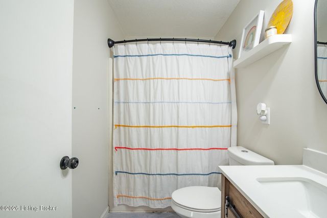 107 Concord Ct, Elizabethtown, KY 42701