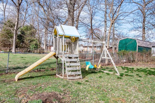 107 Concord Ct, Elizabethtown, KY 42701