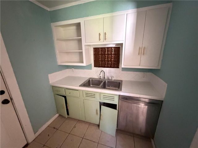 2300 Emogene Street, Mobile, AL 36606