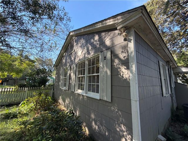 2300 Emogene Street, Mobile, AL 36606