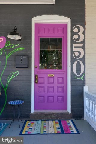 350 E CHESTNUT ST, Lancaster, PA 17602