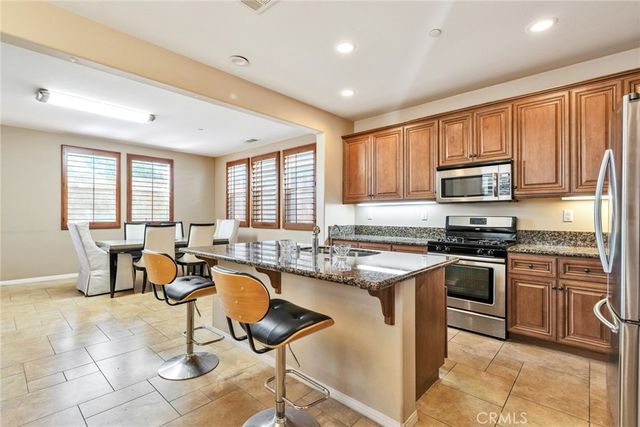 1593 Bayport, Upland, CA 91786