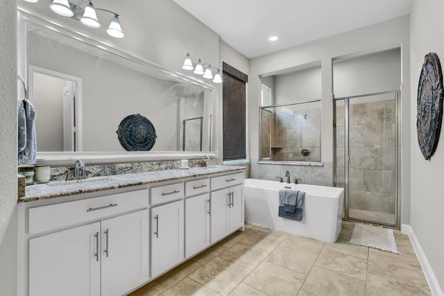 2113 Deer Run, Gunter, TX 75058