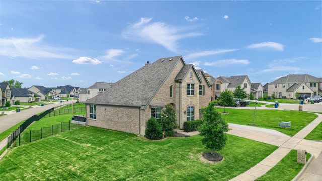 2113 Deer Run, Gunter, TX 75058