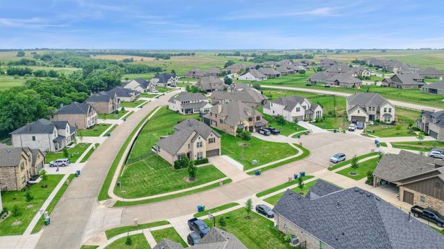 2113 Deer Run, Gunter, TX 75058