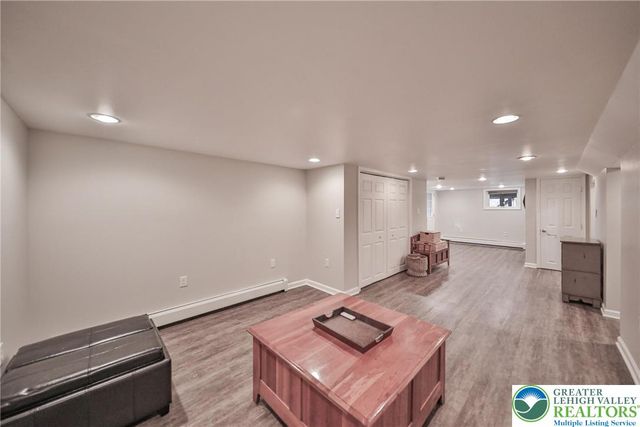 1390 new jersey Avenue, Hellertown Boro, PA 18055