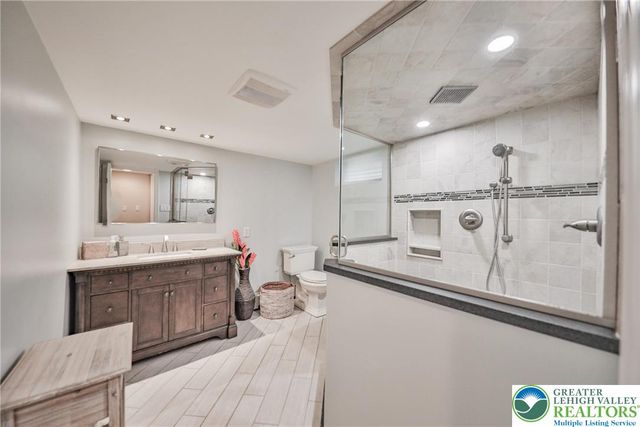 1390 new jersey Avenue, Hellertown Boro, PA 18055