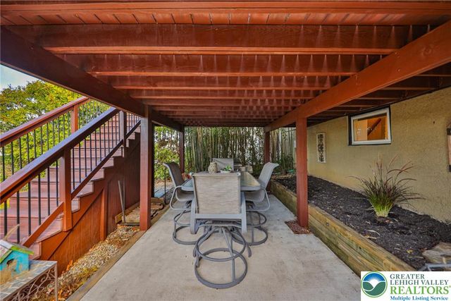 1390 new jersey Avenue, Hellertown Boro, PA 18055