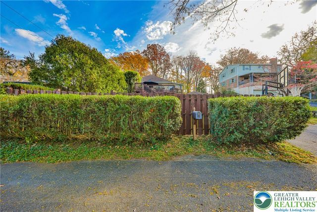 1390 new jersey Avenue, Hellertown Boro, PA 18055